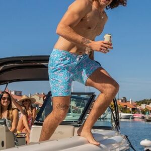 Chubbies | Classic Swim Trunk The Domingo Blue Spot with Flamingos New Size 2XL